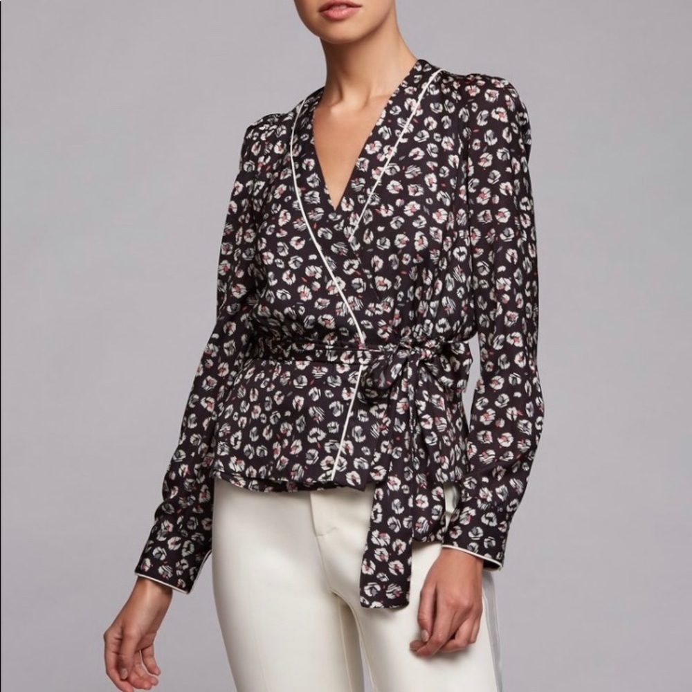 Leopard Top - Picture 2 of 3